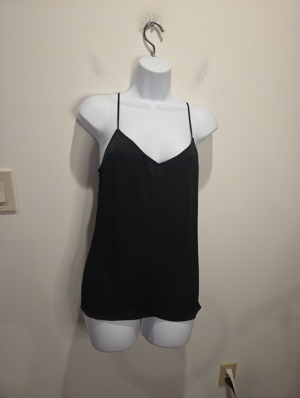 Quince Size M Silk Blend Black Camisole Top Adjustable Straps